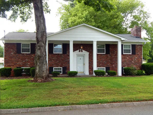 937 Roderick Rd, Knoxville, TN 37923