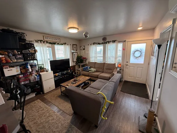 1217/1219 Billy Frank Jr St, 1217 Billy Frank Jr St #201, Bellingham, WA 98225