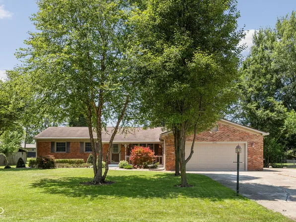 10150 N Balfer Dr E, Fortville, IN 46040