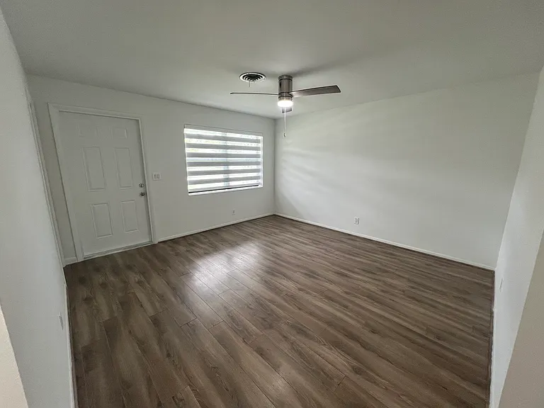 9451 SW 51st Ct — Photo 7