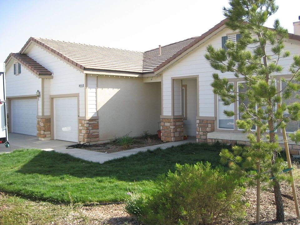 1st image of 34555 Aspen St