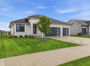 4711 NW 13th St, Ankeny, IA 50023