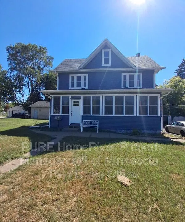 1972 Minnehaha Ave E #1