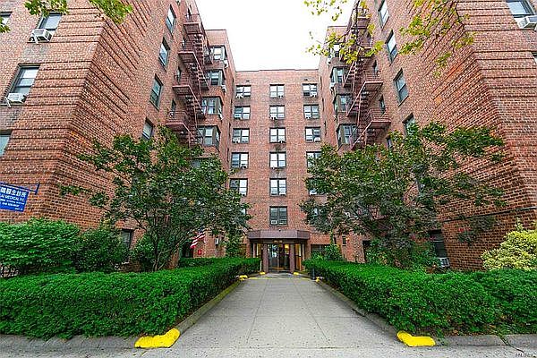 1st image of 84-25 Elmhurst Ave #3K
