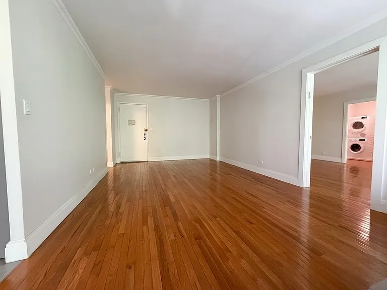135 W 96th St #4CD — Photo 7