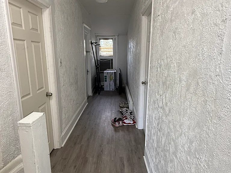 795 S Main St #4 — Photo 11
