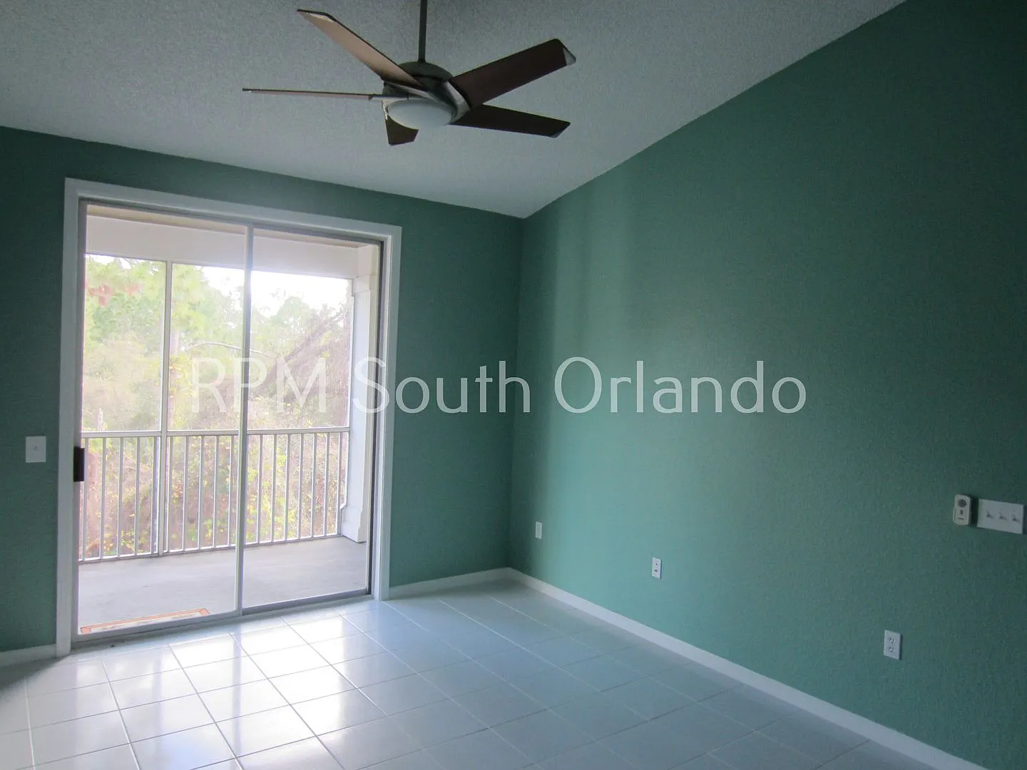Great location! — Photo 4
