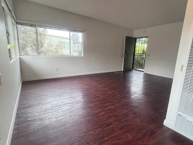 3659 Keating St #3659 — Photo 4