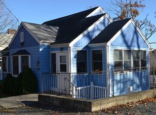 13 Hawthorne Rd, Gloucester, MA 01930