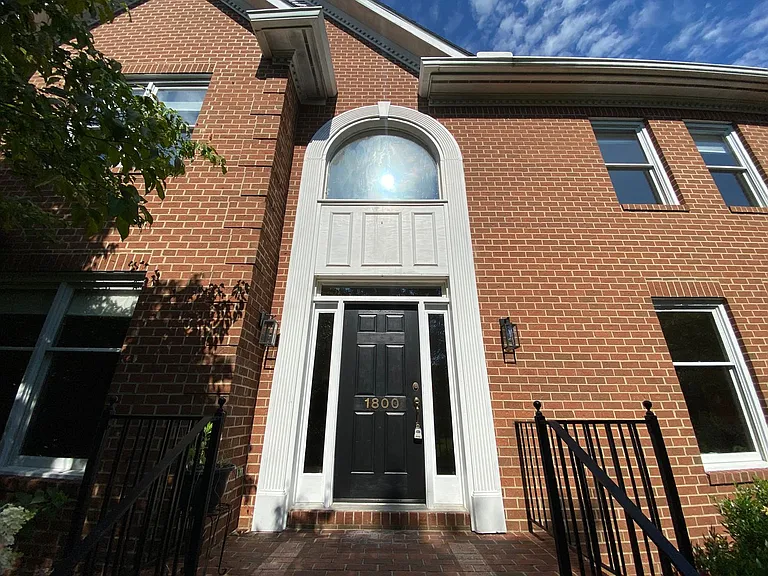 1800 Curraghmore Rd — Photo 2