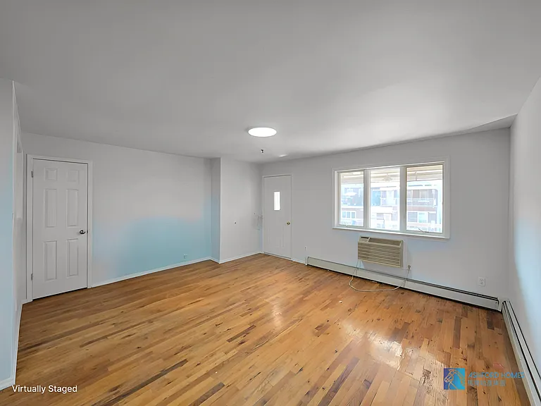 95 Bay 38th St #2 — Photo 10