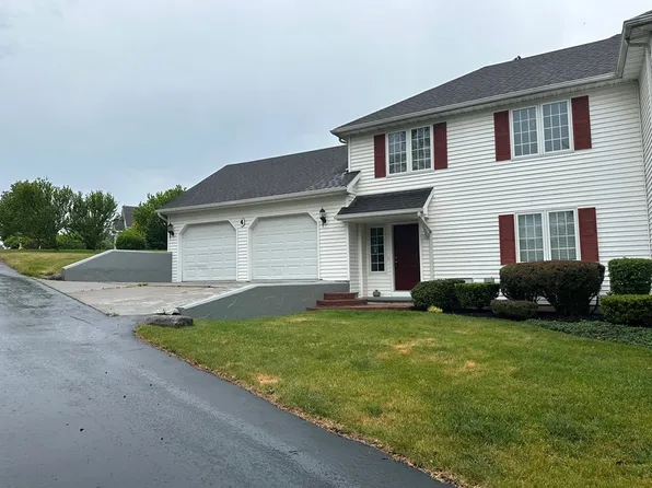 4 Victorian Dr, Batavia, NY 14020