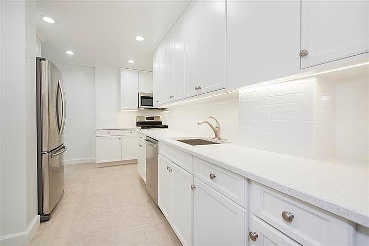 1st image of 210 W 101st St APT 8G