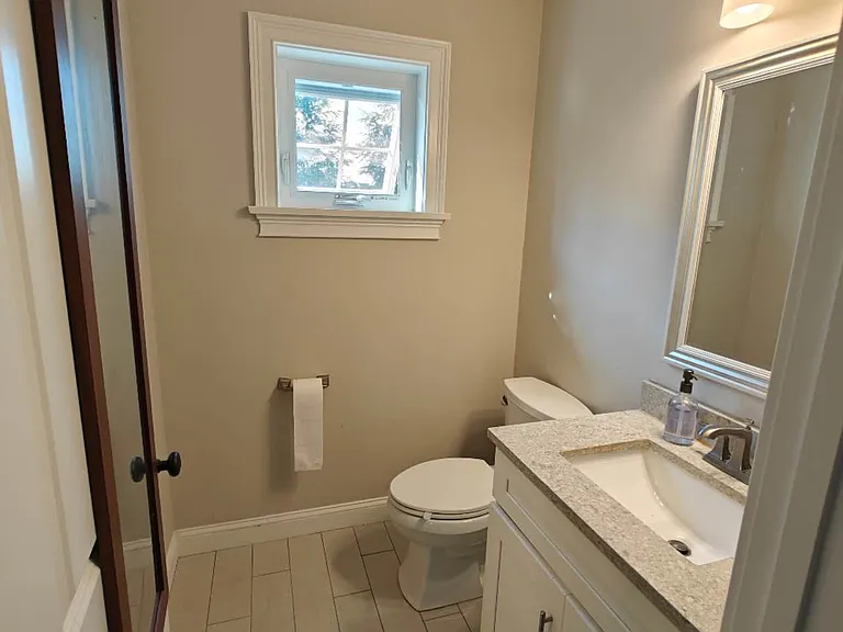 150 Quincy Ave #5B — Photo 24