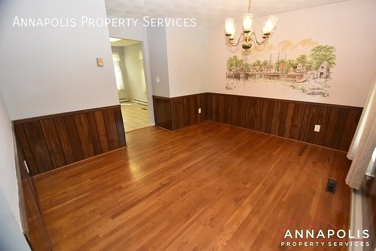 843 Harbor View Ter — Photo 5