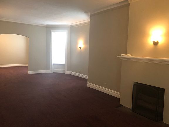 2nd image of 2233 N Dayton St APT 3