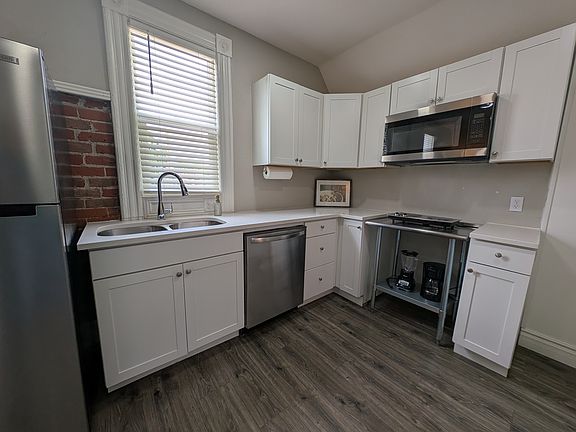 5th image of 529 S Grant St #3
