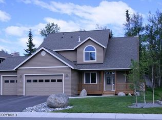 8615 Acadia Dr, Eagle River, AK 99577