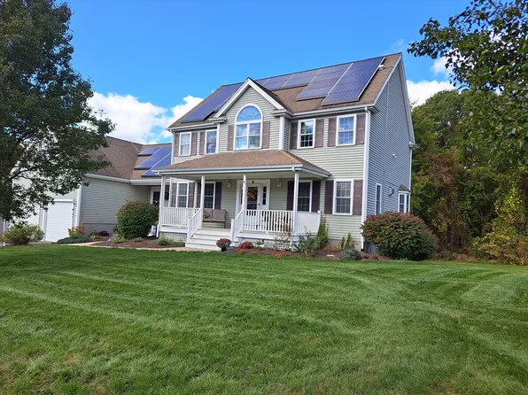 5 Orchard Way, Whitman, MA 02382