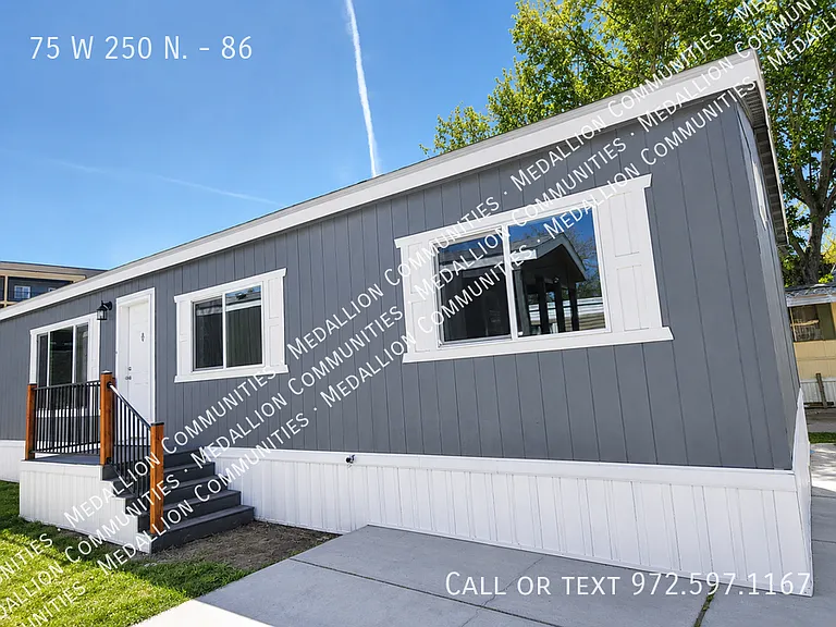 75 W 250 N #86 — Photo 1