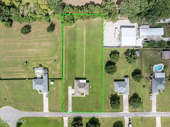 3rd image of 146 Tecumseh Loop