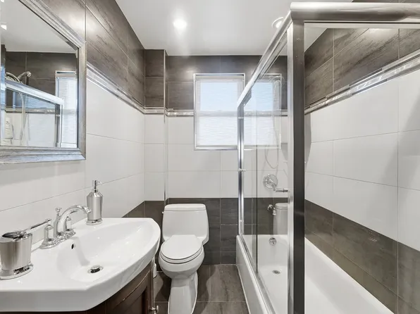 160-36 99th Street image 13 of 31