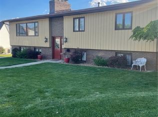 2411 E Ivy Ln, Decatur, IL 62521