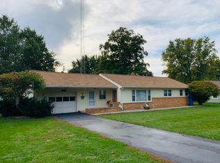 1307 Lakeshore Dr, Rochester, IN 46975