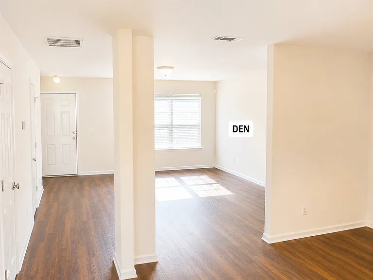 6 Bearing Cir — Photo 3