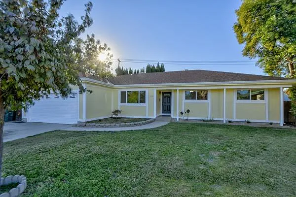 1189 Cecily Ct photo 1
