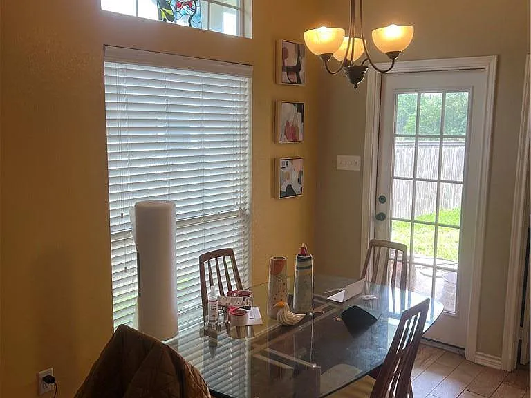 2810 Silver Oak Dr — Photo 4