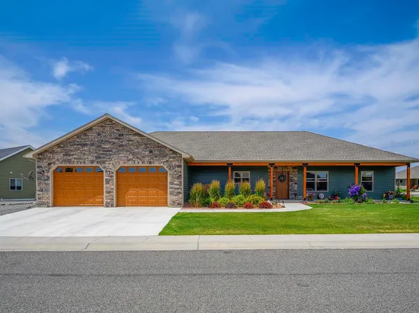 231 Lame Deer Ave, Cody, WY 82414