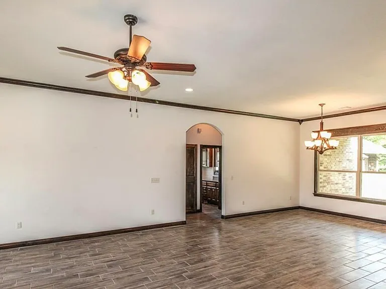 3223 Wood Valley — Photo 4