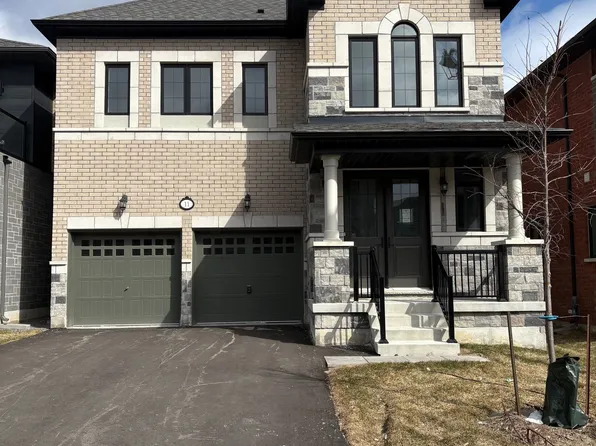 11 Keyworth Cres, Brampton, ON L6R 4G3