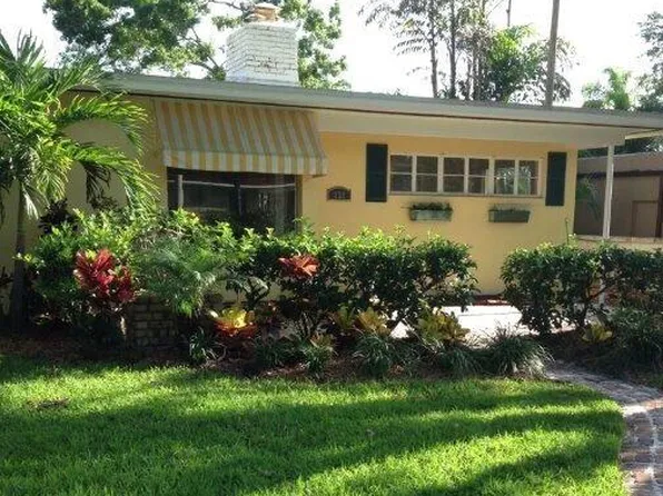 139 26th Ave NE, Saint Petersburg, FL 33704