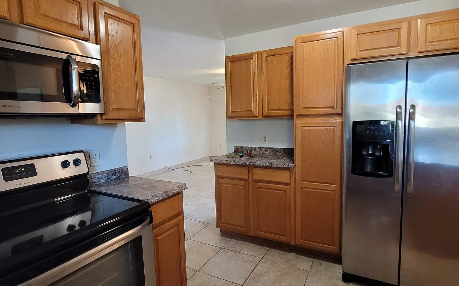 3 bed, 1400 sqft, $3,250 — Photo 4