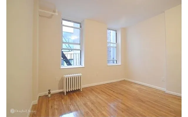 Rented by Douglas Elliman | media 24