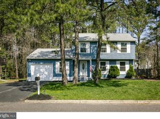 2 Lady Diana Cir, Marlton, NJ 08053