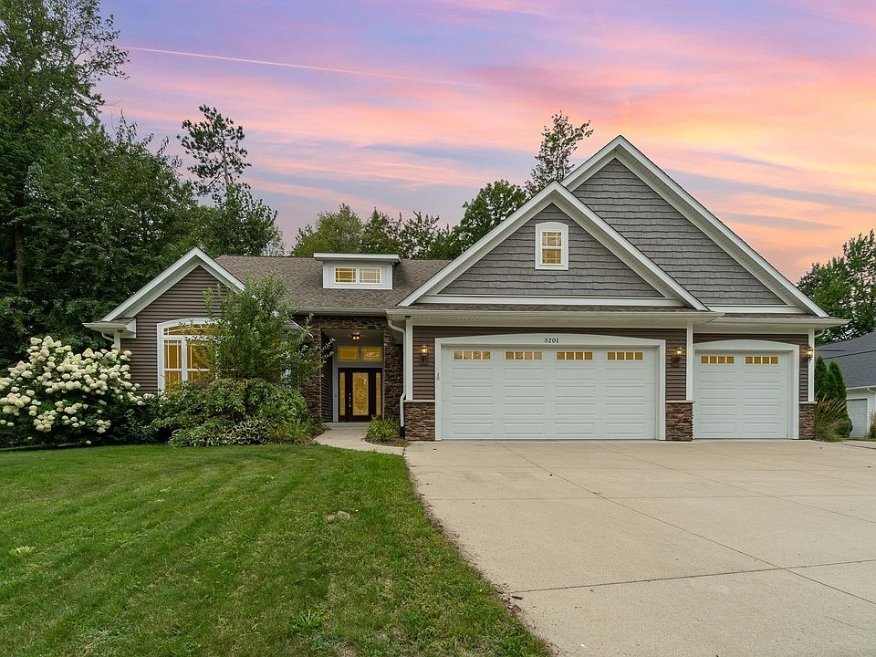 1st image of 5201 Ridgeview Ct
