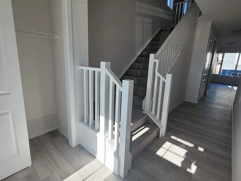40 Carringham Gate NW #M — Photo 11
