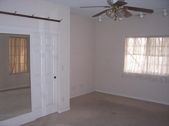 4th image of 2320 Beverly Glen Dr