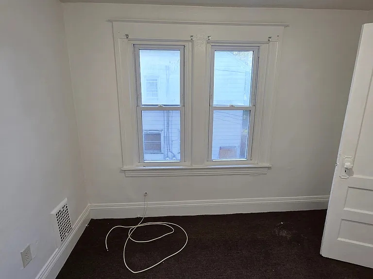 15 Cutler St #A — Photo 12