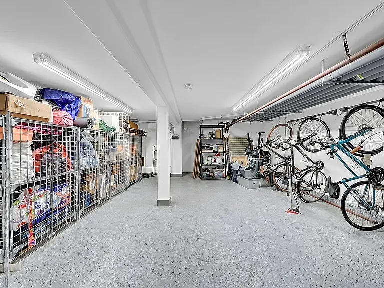 934 President St #9 — Photo 10