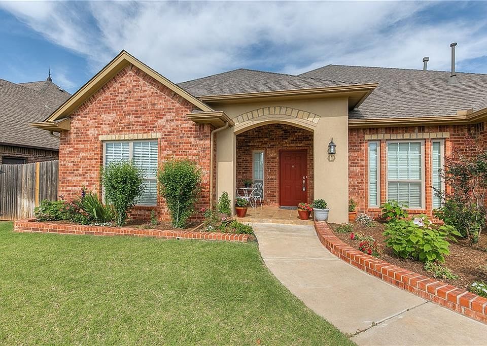1st image of 16216 Royal Crest Ln