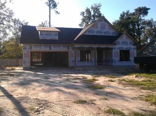 205 Chadwick Shores Dr, Sneads Ferry, NC 28443