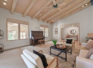 5 Vereda Corta, Santa Fe, NM 87507