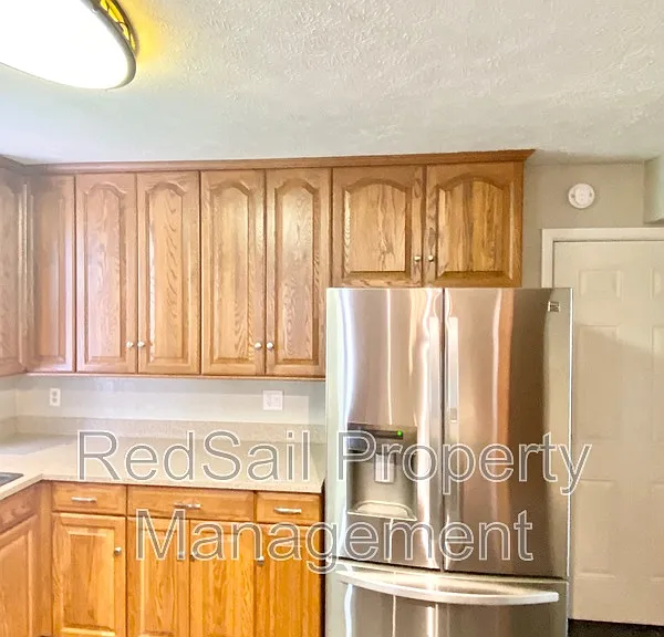 443 Sonora Dr — Photo 9