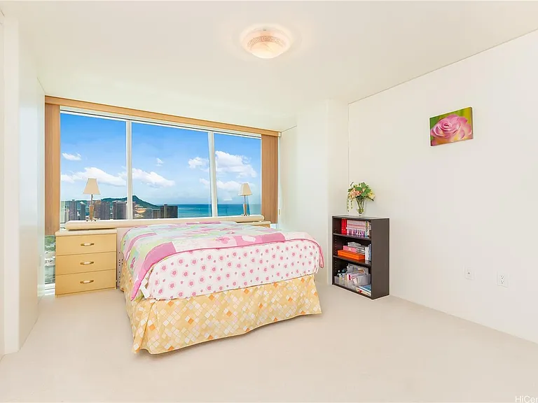 88 Piikoi St #3907F — Photo 3