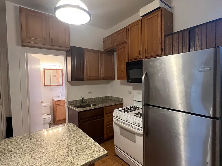 3211 W Beach Ave #1 — Photo 5