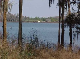 6040 Lake Erie Rd, Groveland, FL 34736